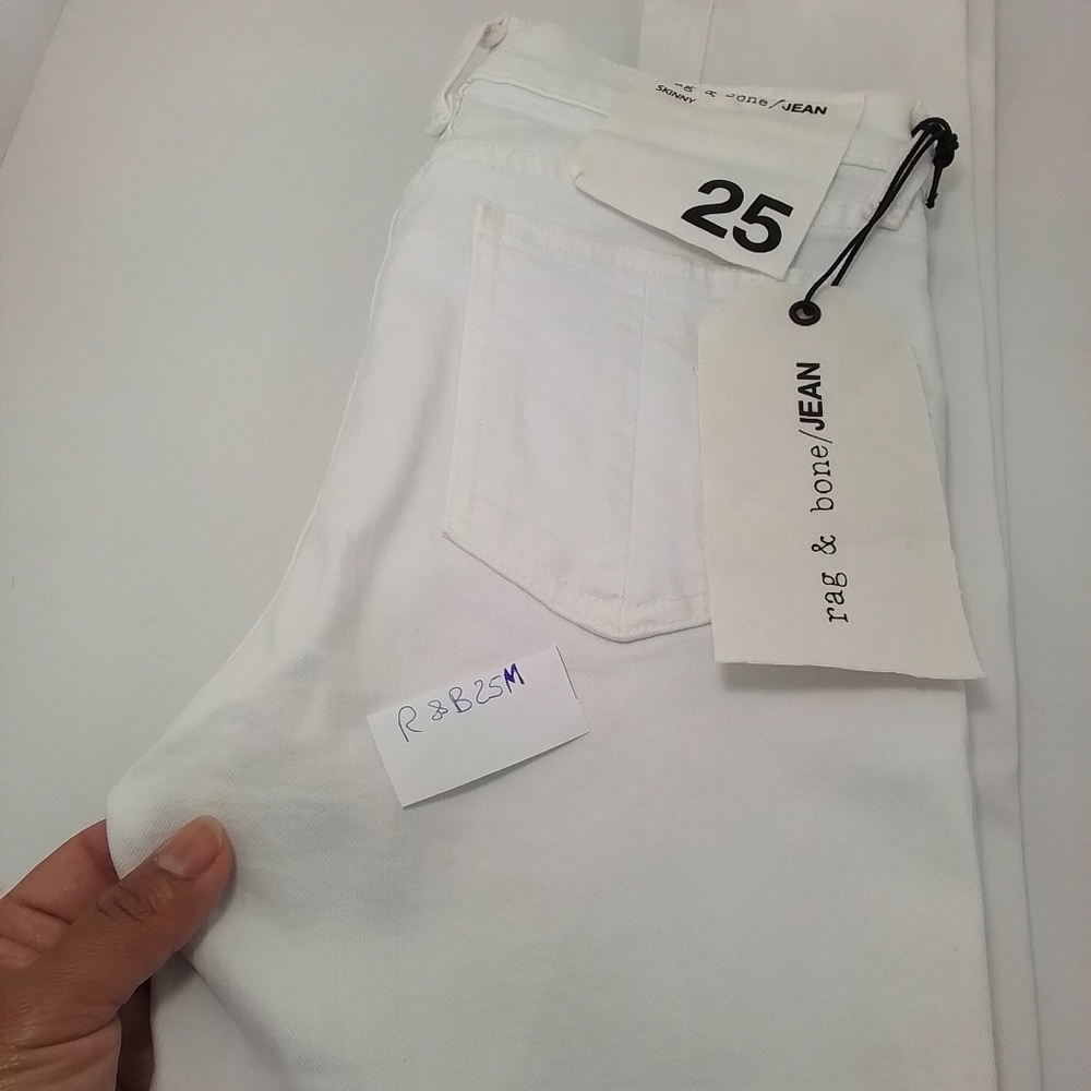 NEW Rag & Bone White Skinny Jean.